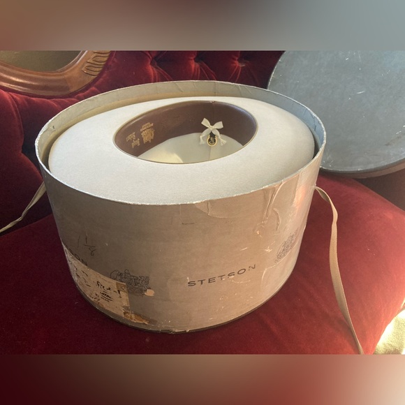 Stetson Beige Felt Hat - Picture 2 of 10